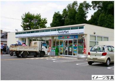 ファミリーマート 奈良古市町店の画像1