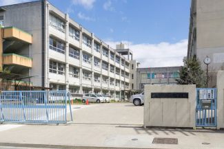 枚方市立長尾中学校の画像1