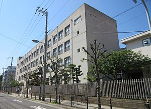 都島中学校の画像1