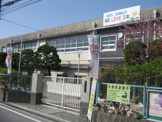 寝屋川市立第三中学校