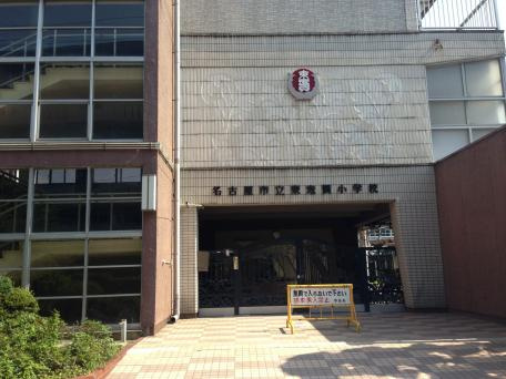 東志賀小学校の画像