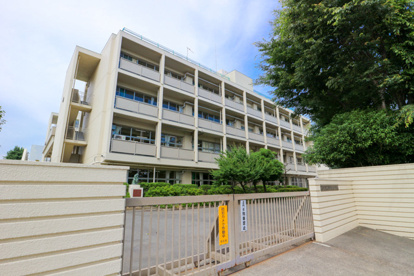 府中市立府中第九中学校の画像1