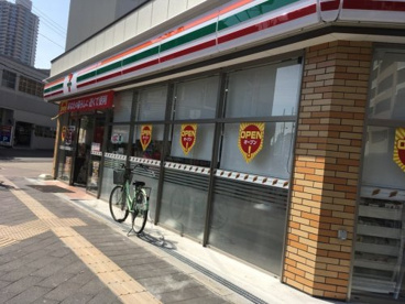 セブンイレブン 大阪関目1丁目南店の画像1