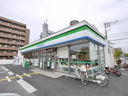 ファミリーマート 所沢緑町二丁目店の画像1