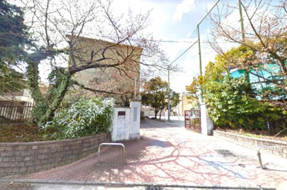 京都市立下鴨中学校の画像1