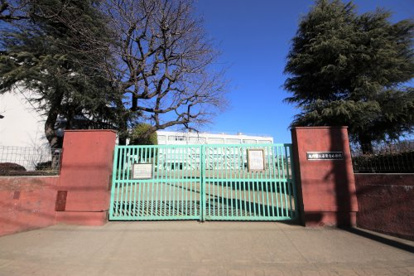 立川市立若葉台小学校の画像1