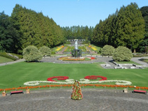 県立座間谷戸山公園