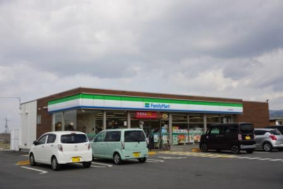 ファミリーマート 天理九条町店の画像1