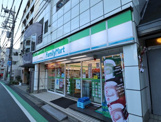 ファミリーマート サンズ向河原駅東店