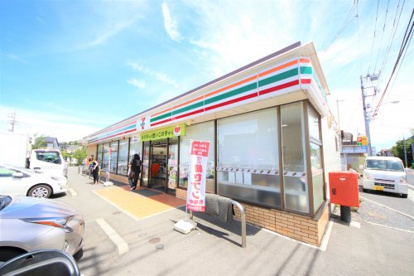 セブンイレブン 立川富士見町店の画像1