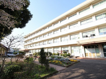 綾瀬市立北の台中学校の画像1