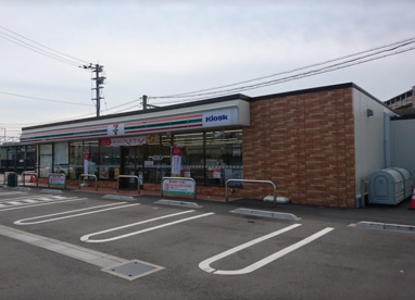 セブンイレブンKiosk観音寺駅店の画像1