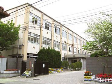 京都市立蜂ケ岡中学校の画像1