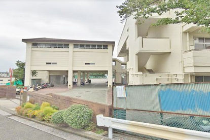 横浜市立森中学校の画像1