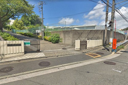 横浜市立芹が谷中学校の画像1