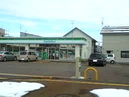 ファミリーマート 中沢二丁目店の画像1