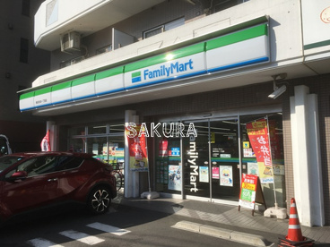 ファミリーマート 横浜矢向一丁目店の画像1