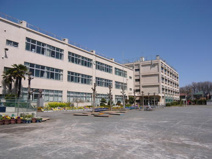 藤沢市立藤沢小学校