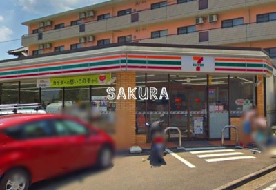 セブン-イレブン 横浜十日市場東店の画像1