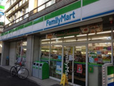 ファミリーマート 杉並下高井戸二丁目店