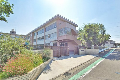 横浜市立東本郷小学校の画像1