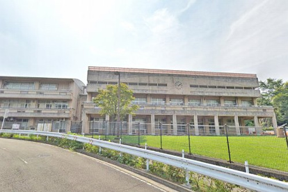 横浜市立中山中学校の画像1