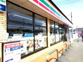 セブンイレブン 横浜川島町店