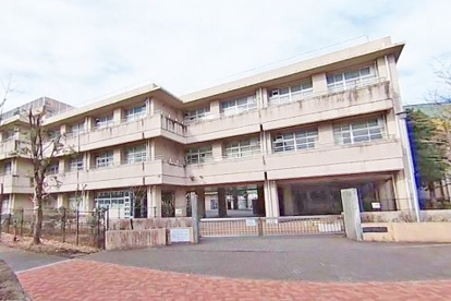 横浜市立川和東小学校の画像1