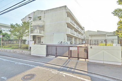 横浜市立茅ケ崎台小学校の画像1