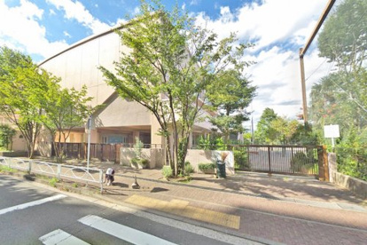 横浜市立中川西小学校の画像1