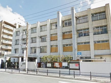 豊崎本庄小学校の画像1