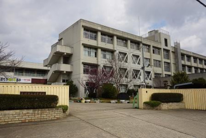 天理市立西中学校の画像1