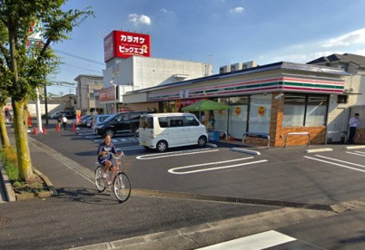 セブンイレブン 川口戸塚5丁目店の画像1