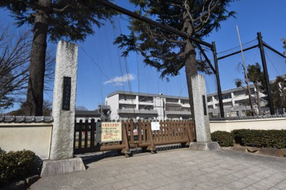 調布市立深大寺小学校の画像1