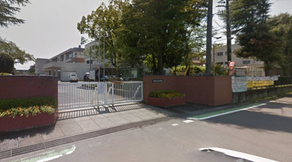 鴻巣市立鴻巣西中学校の画像1