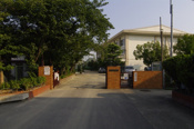 伊丹市立　西中学校