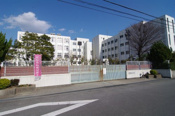 伊丹市立　鴻池小学校