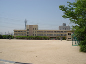 宝塚市立安倉小学校