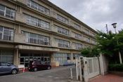 宝塚市立　中山五月台小学校
