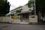 宝塚市立　売布小学校