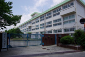 川西市立　久代小学校