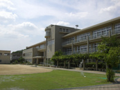 芦屋市立　山手小学校