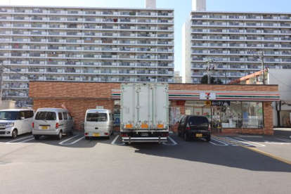 セブンイレブン 大阪古市3丁目店の画像1