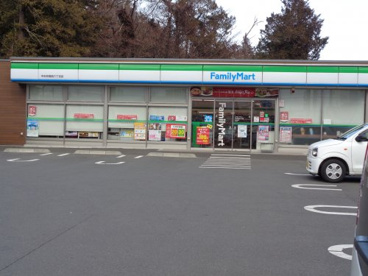 ファミリーマート 中央林間西六丁目店の画像1