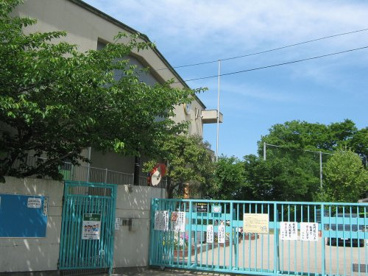 枚方市立枚方小学校の画像1