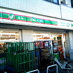 ローソンストア100 LS白楽駅前店の画像1