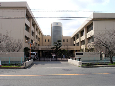 金光八尾高等学校の画像1