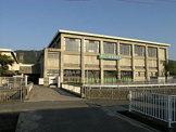 八尾翠翔高等学校