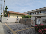 堺市立八上小学校
