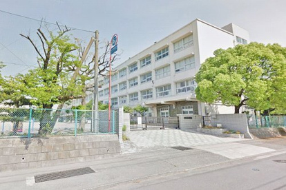 横浜市立鉄小学校の画像1